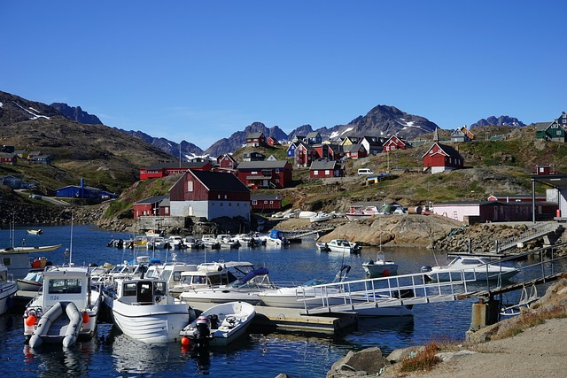 Ilulissat Icefjord massive icebergs